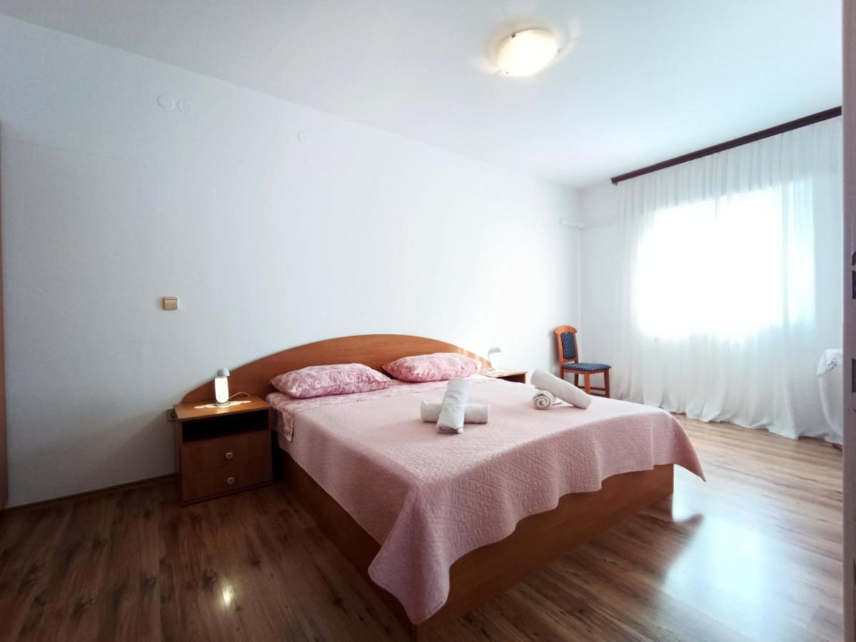 Apartments Jelovac Poreč Exteriör bild