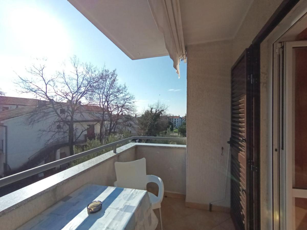 Apartments Jelovac Poreč Exteriör bild